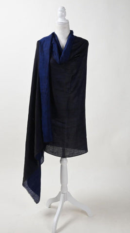 Pure vicuna double sided reversible stole in navy and black