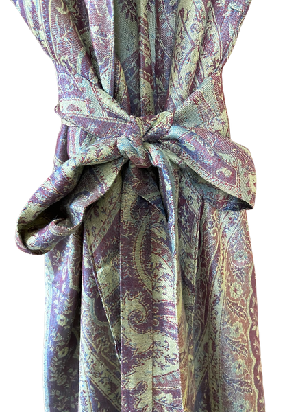 Greta-robe-paisley-sage-burgundy-cashmere-silk-belt