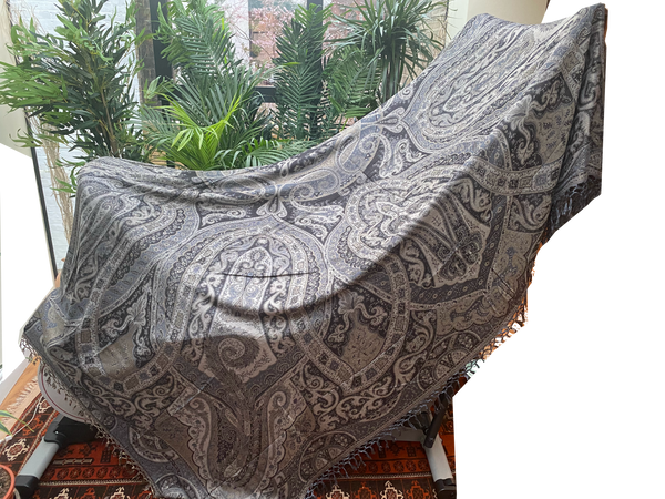 Double-sided Cashmere bedspread or throw in black-silver paisley, handwoven