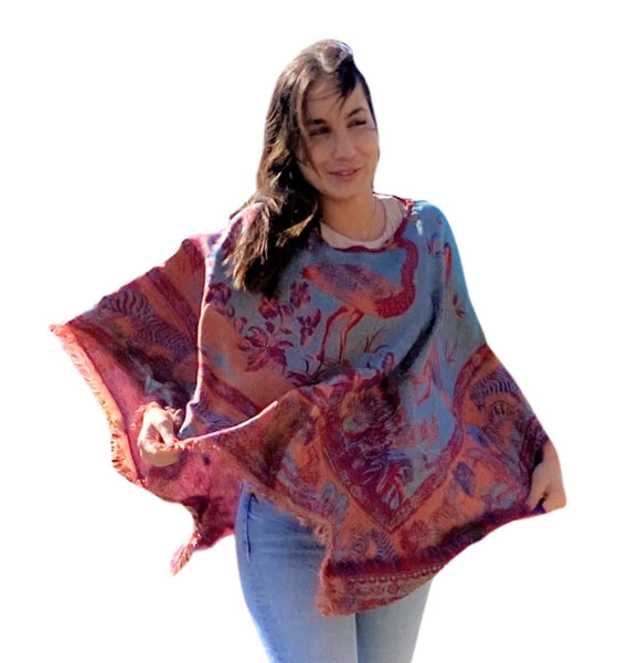 Red-Turquoise-reversible-poncho-cashmere-silk-blue base - windy!
